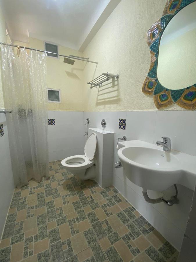 Ddhyana Resort Panadzsi Kültér fotó